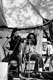 Mystery Female Fiddler and Bill Vanaver 1973 Mariposa Folk Festival