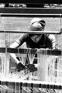 Woman Weaves 1973 Mariposa Folk Festival