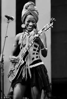 Fatoumata Diawara, Luminato, David Pecaut Sq, Toronto 06.12.12