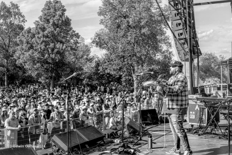 Donovan Woods Concert