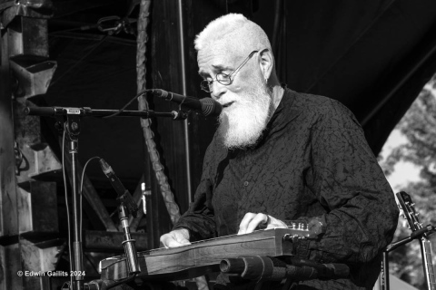 Bruce Cockburn in Concert