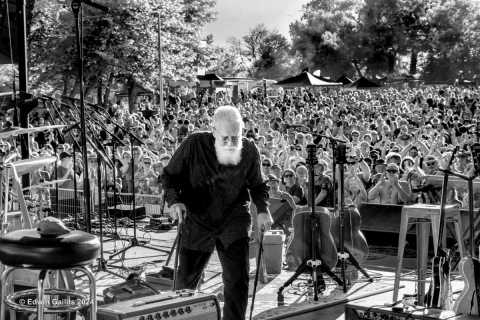 Bruce Cockburn in Concert