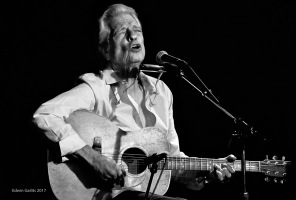 John Hammond, Hughs Room, Toronto 10.28.17 John Hammond, Hughs Room, Toronto 10.28.17