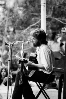 Bruce-Cockburn 1972 Mariposa Folk Festival